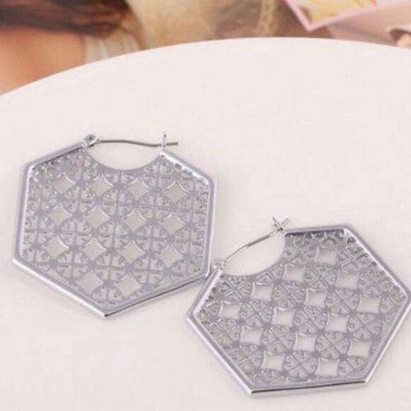 NWOT Tory Burch Silver Multiple Logo Hoop Earrings - Picture 2 of 4